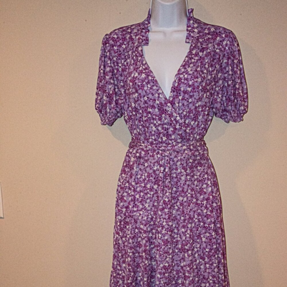 Draper James RSVP Floral Knee Length Wrap Dress Size Medium
